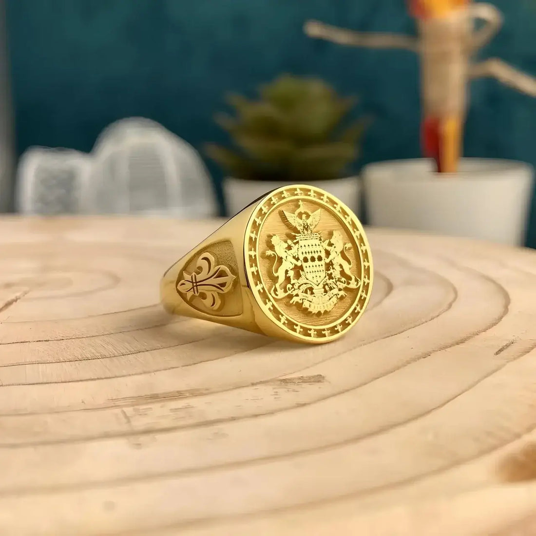 Signet Ring Gold